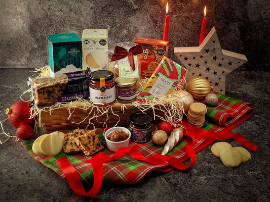 Classic scottish christmas hamper